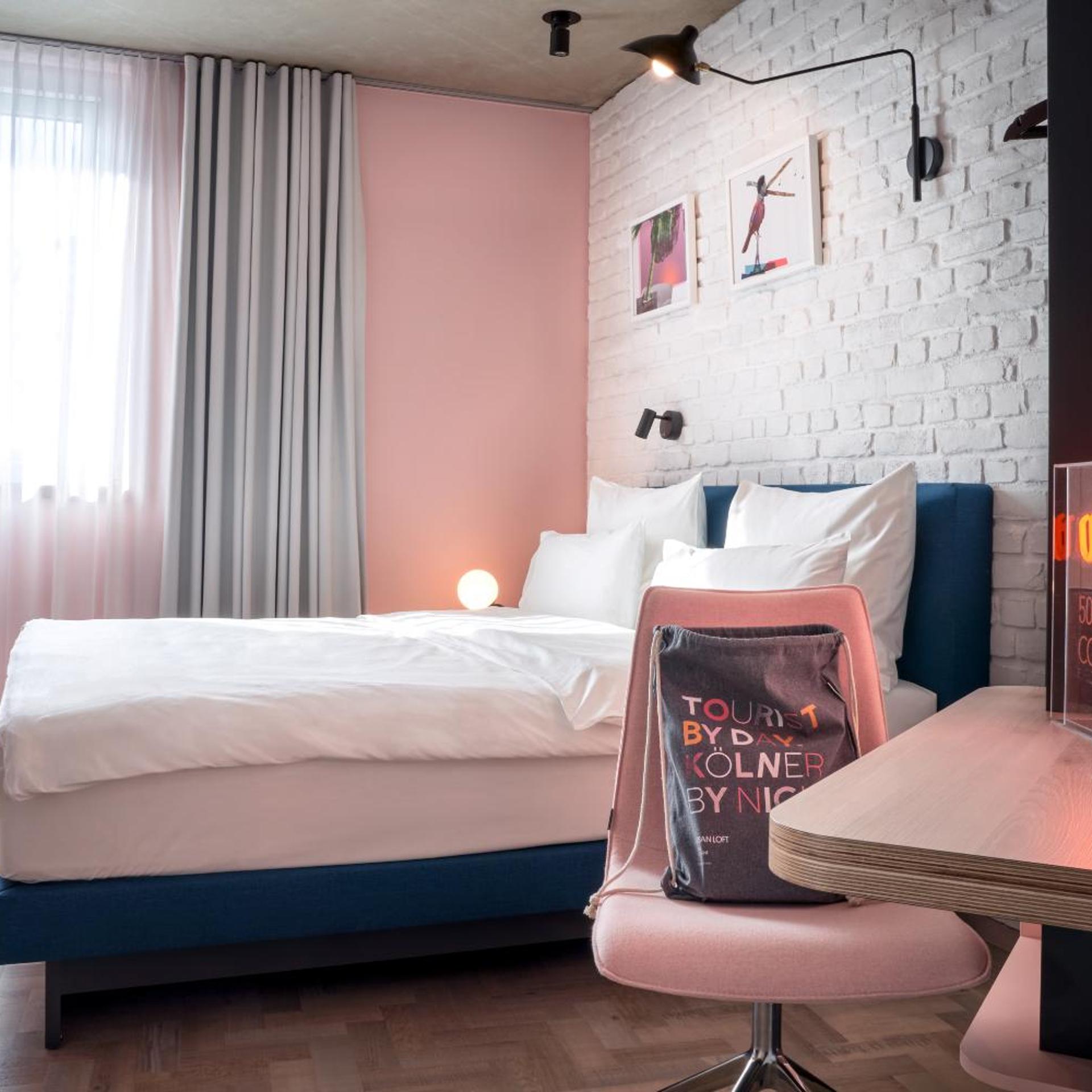 Urban, Courtyard, Double Bed، URBAN LOFT Cologne 4/7