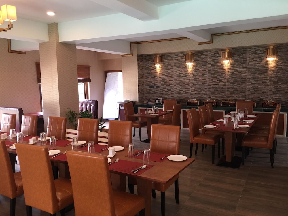 Bhutan Boutique Residency 25/29