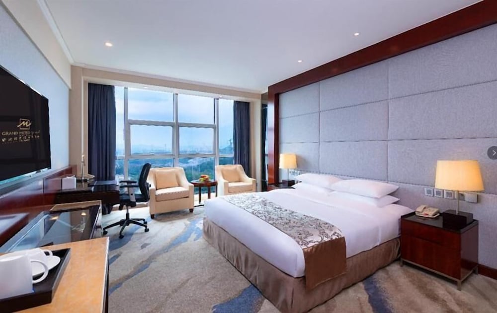 Grand Metropark Hotel Chongqing 9/33