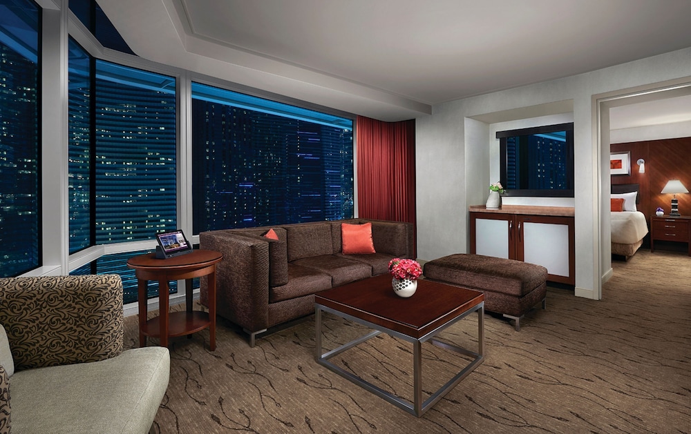 ARIA Resort and Casino 33/75