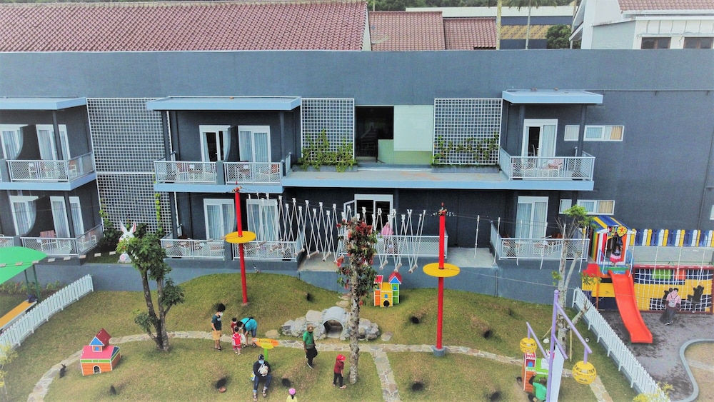Griya Persada Convention Hotel And Resort 41/50