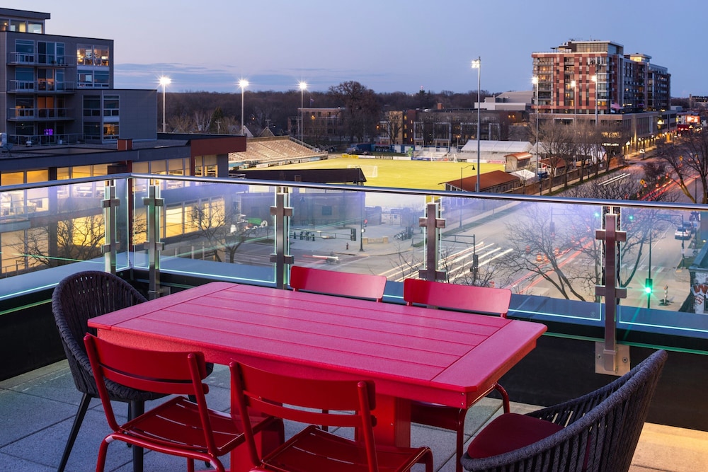 Moxy Madison Downtown 32/47