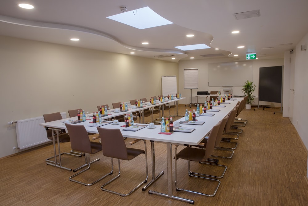 Goethe Business Hotel 44/52
