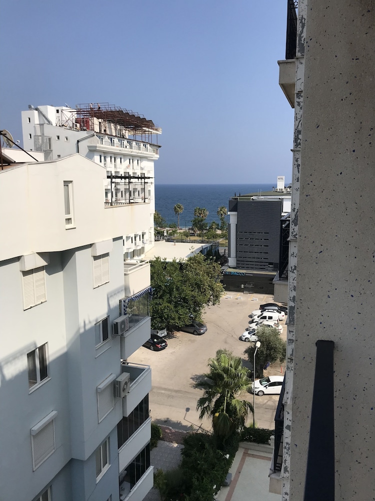Hotel Royal Hill 5/50