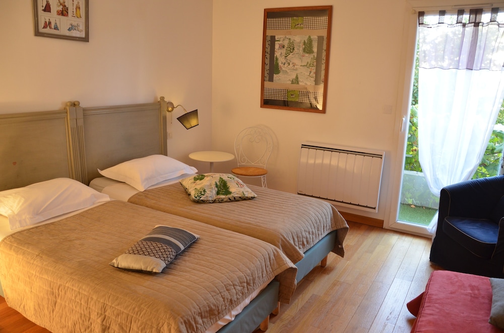 Hotel A La Villa Boucicaut 28/74