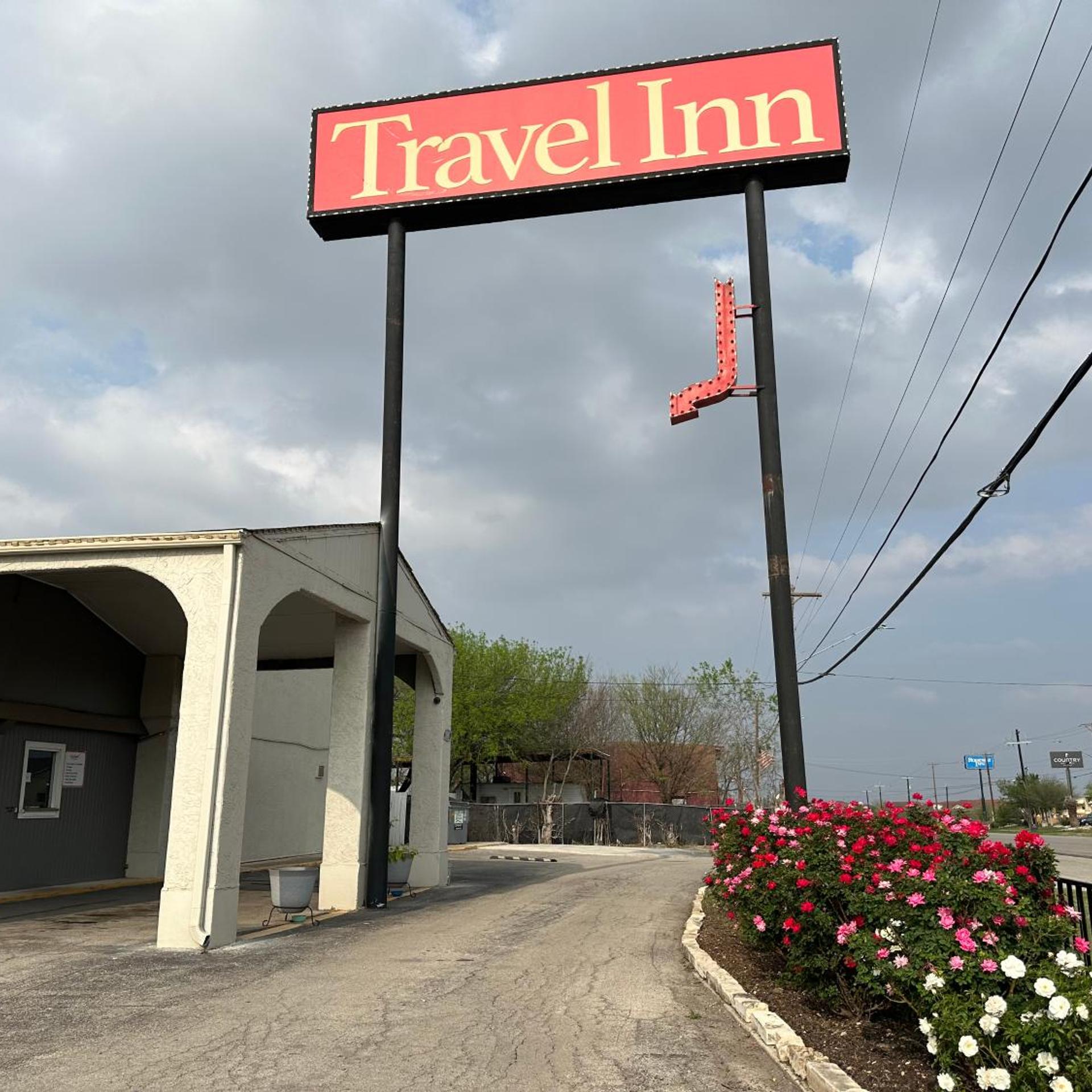 Travel Inn San Antonio 20/22
