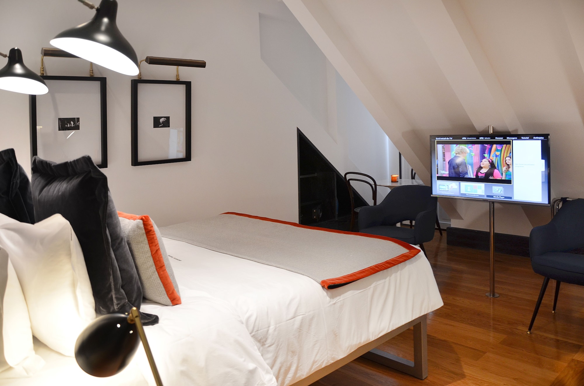 غرفة بسرير كوين، Browns Central Hotel 6/10