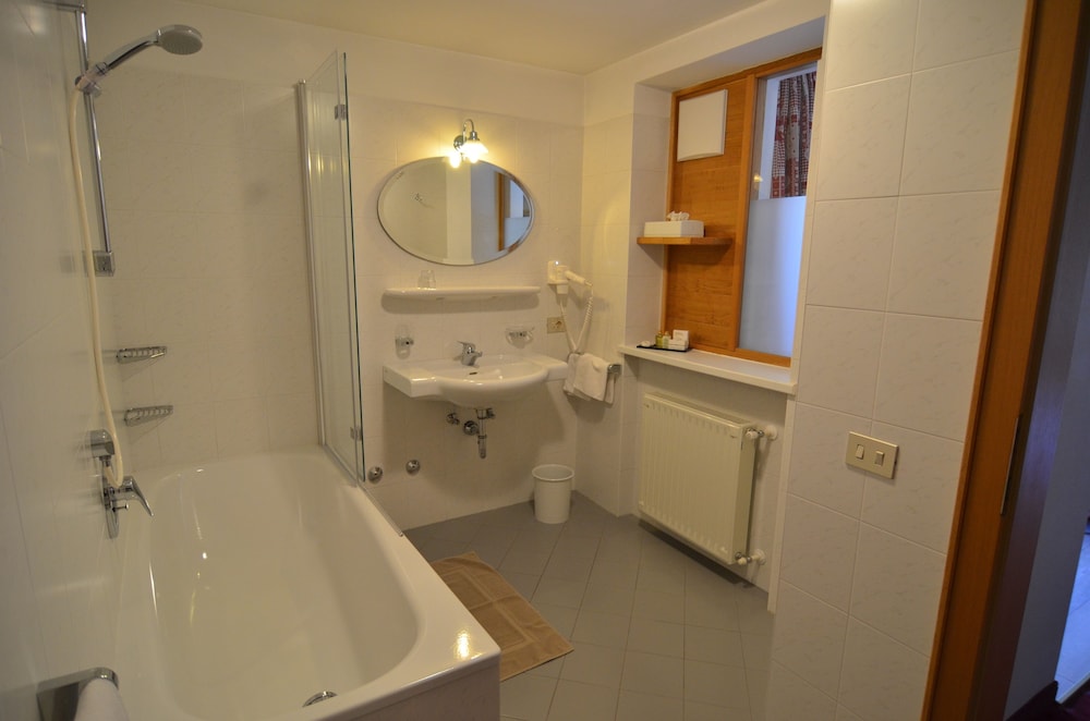 Hotel Cristallo 15/70