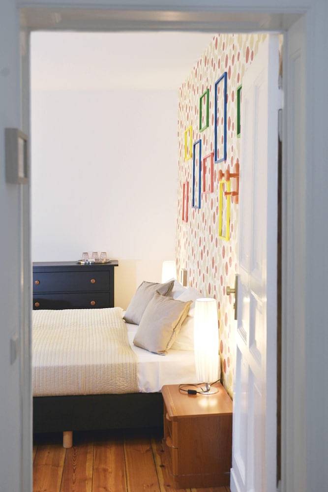 Old Town Hotel 17/72
