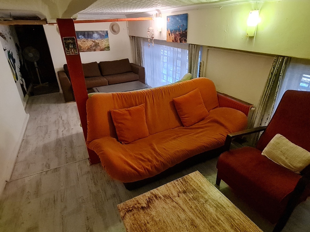 Taxim Hostel 53/74