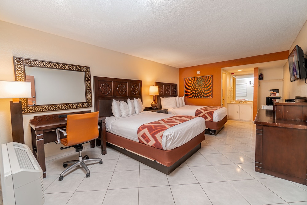 Sevilla Inn 12/41