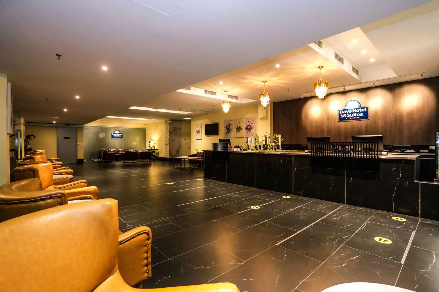 Lobby at Days Hotel and Suites by Wyndham Fraser Business Park KL, KUALA LUMPUR