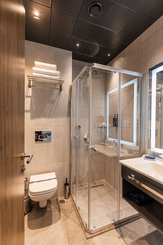 Aliba Hotel 48/50
