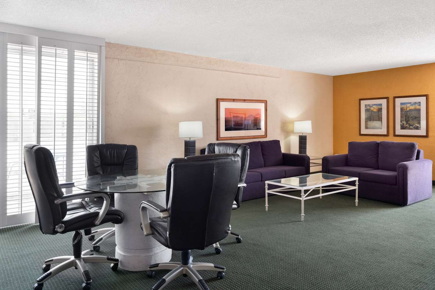 Ramada by Wyndham Tucson 51/63
