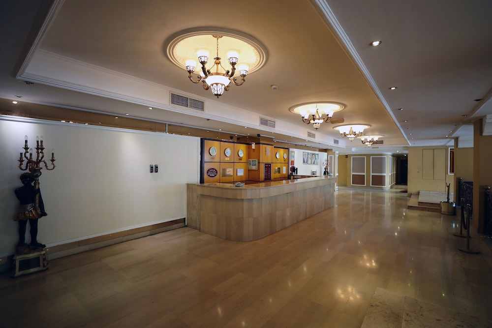 OYO 112 Semiramis Hotel 7/45