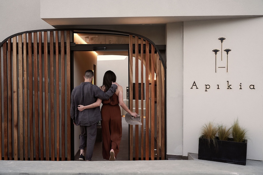 Apikia Santorini Suites - Adults Only 6/85