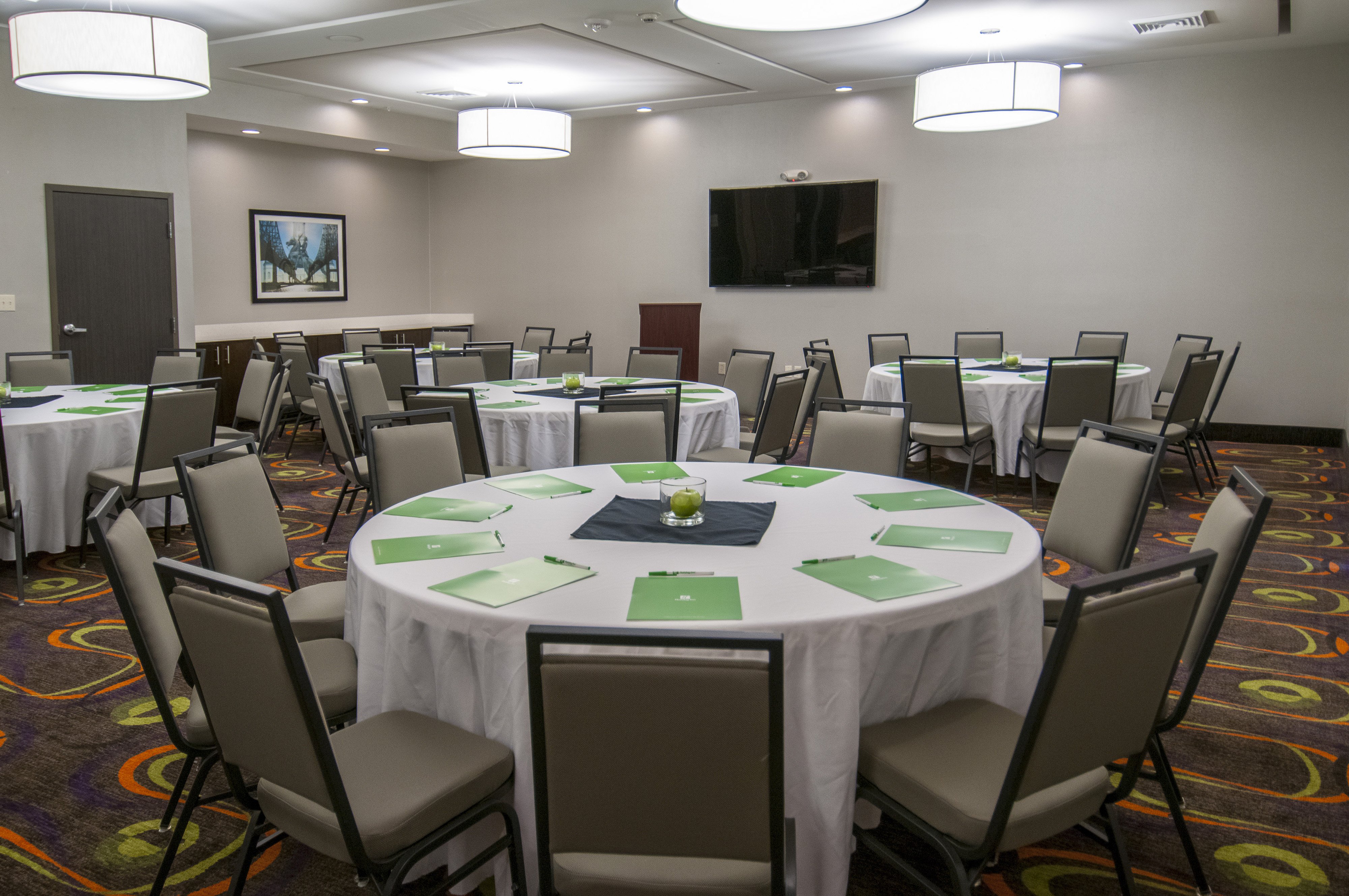 HOLIDAY INN NEW ORLEANS AIRPORT NORTH 54/62