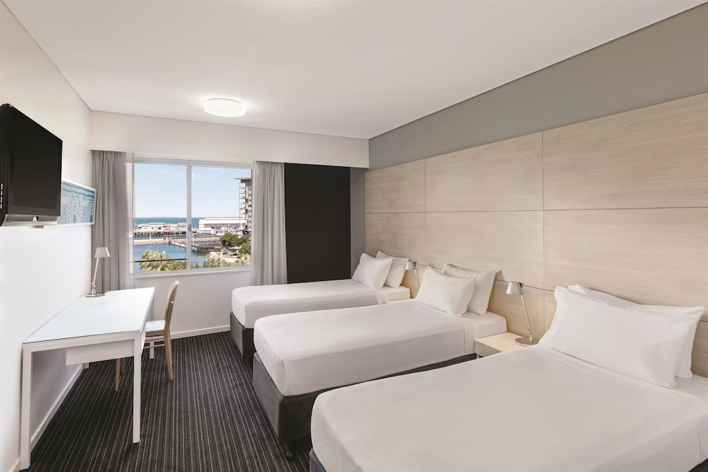 Room at Vibe Hotel Darwin Waterfront, DARWIN