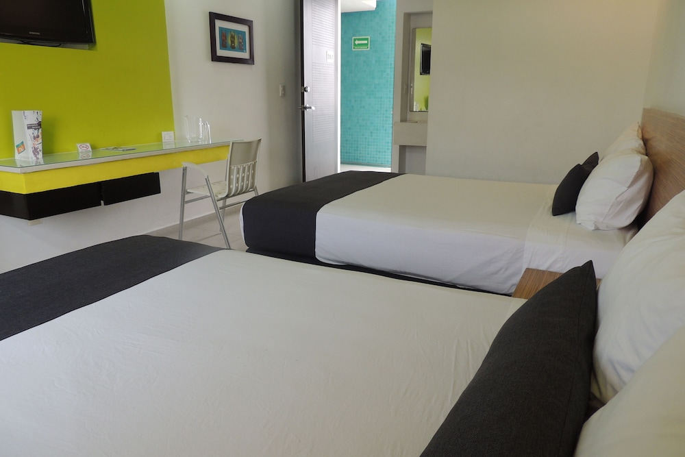 Nu Hotel 16/62