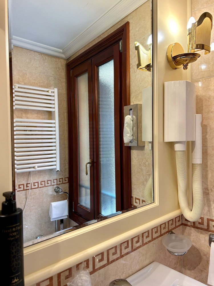 Royal San Marco & Suites 48/50