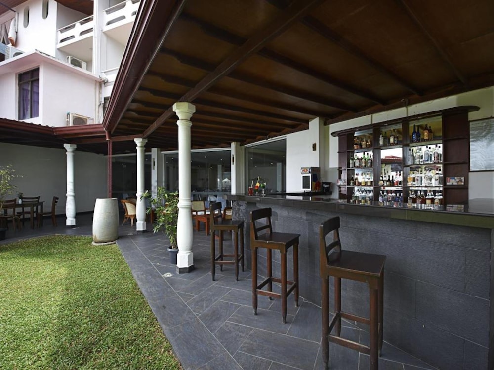 Berjaya Hotel Colombo 30/48