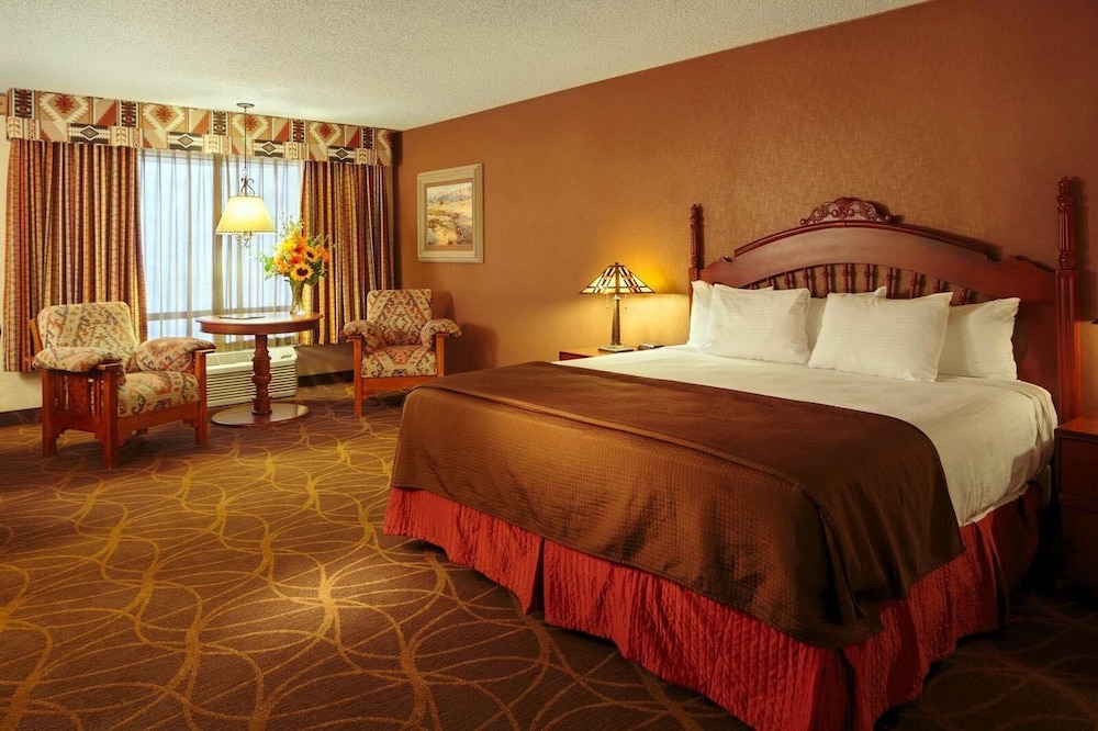 Gold Country Inn and Casino by Red Lion Hotels 10/28