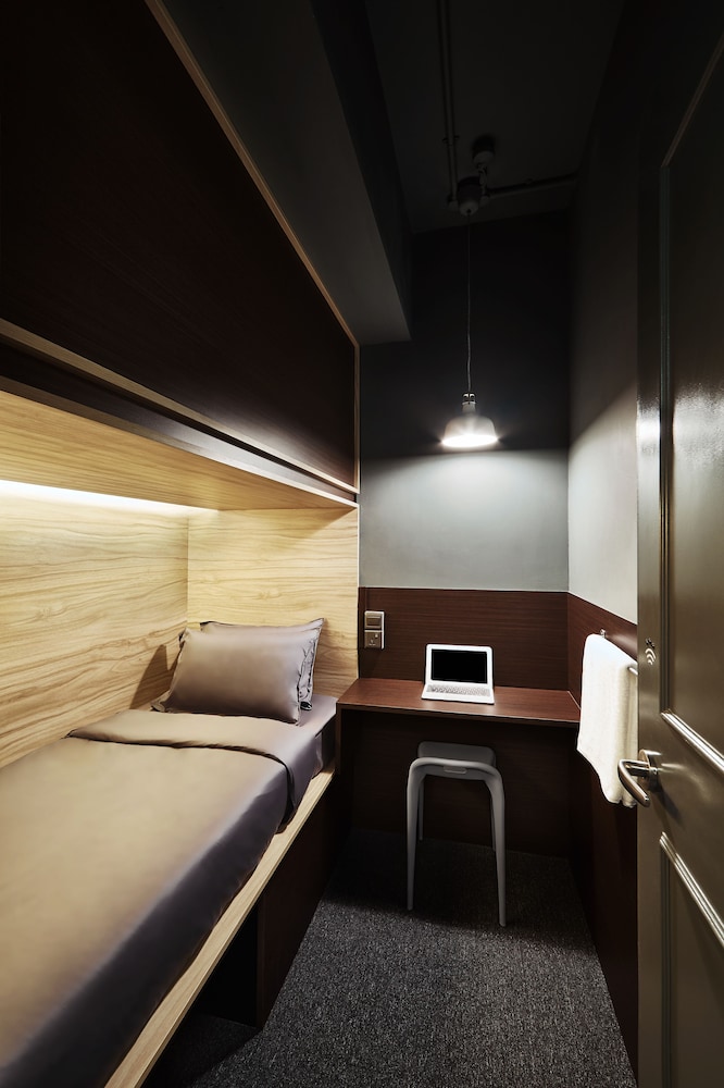 The Pod At Beach Road 28/35