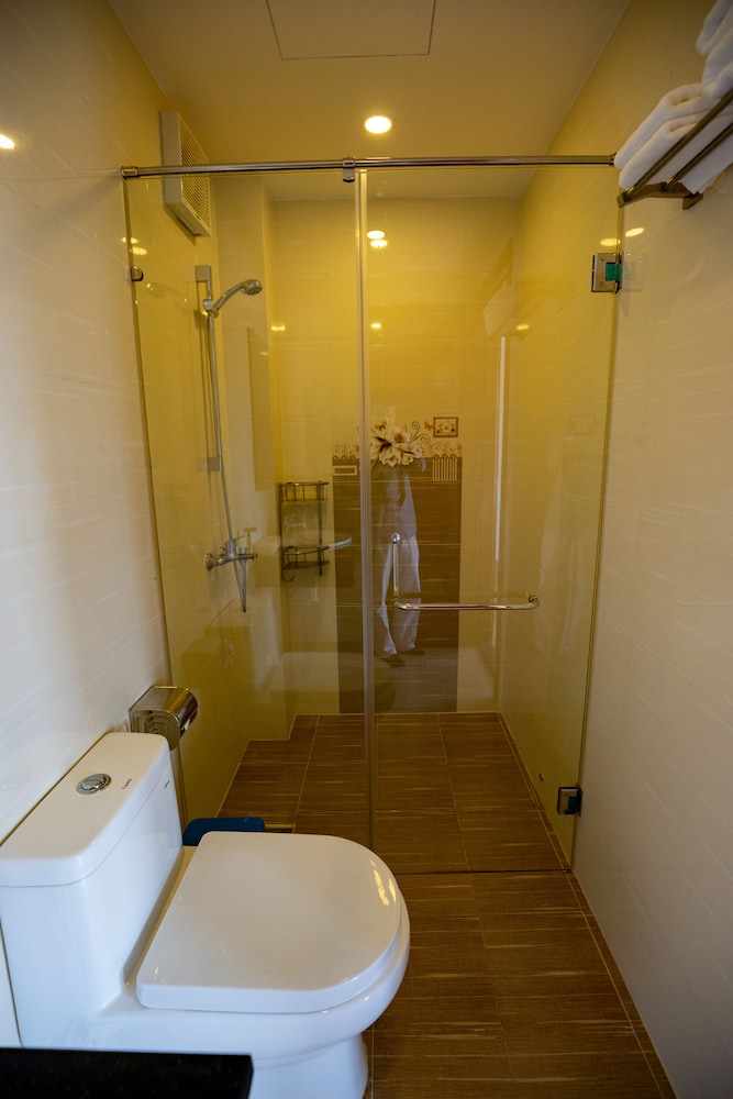 Canary Nha Trang Hotel 34/38