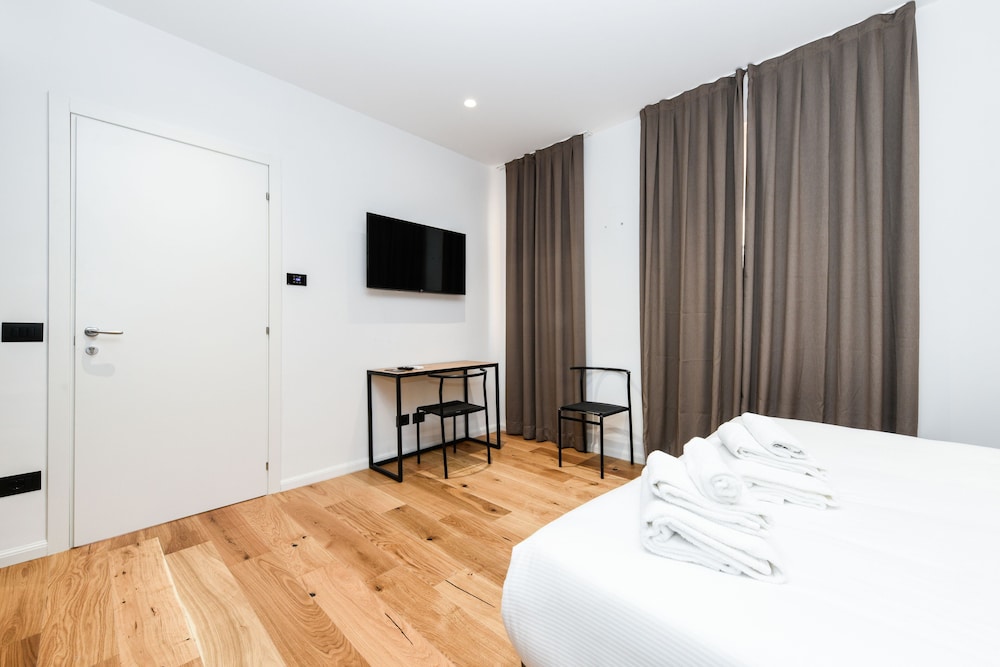 غرفة كومفورت رباعية، Best Western Hotel Arya 2/6