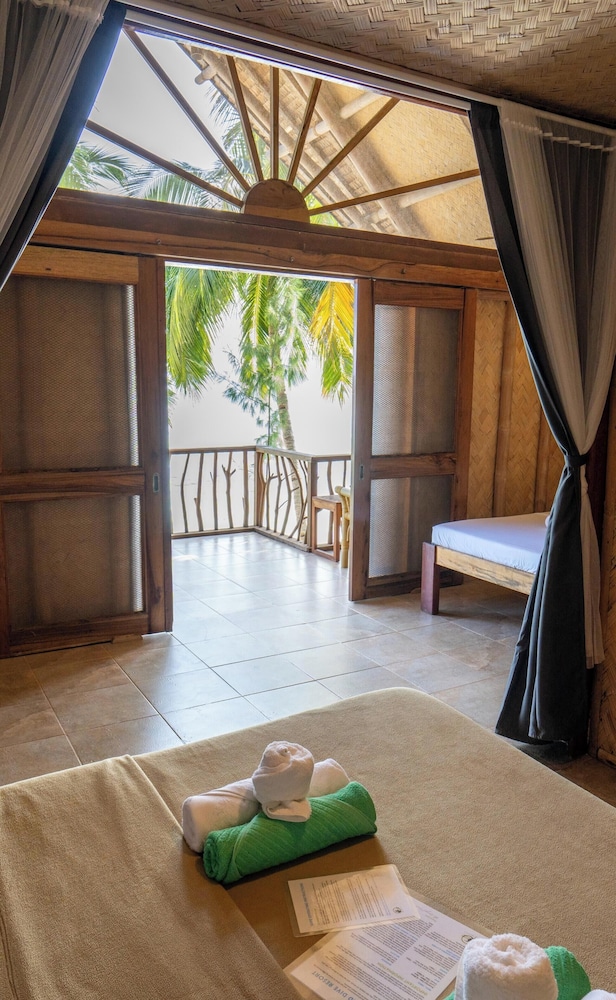 Sangat Island Dive Resort 27/50