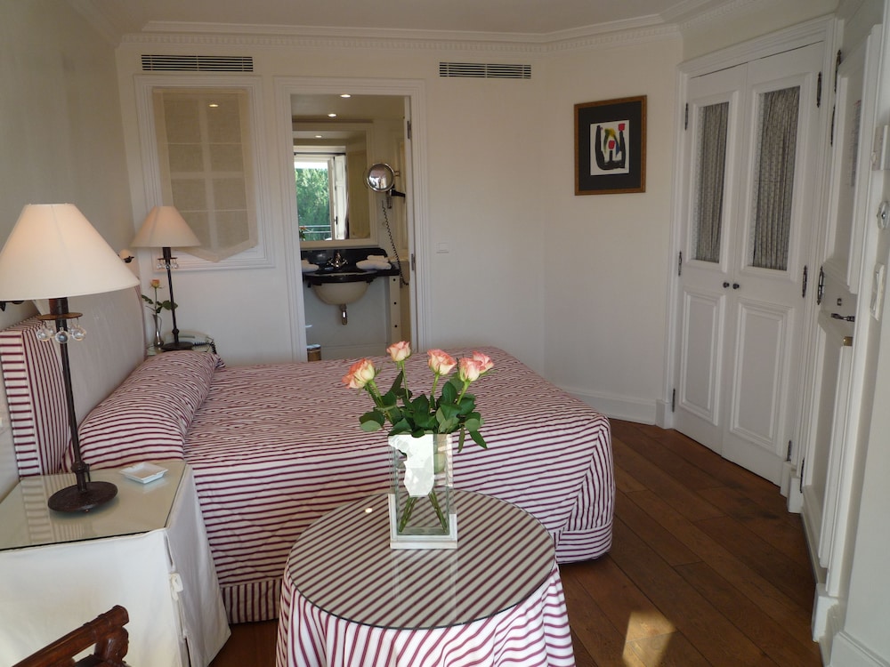 Hotel Les Vergers de Saint Paul 28/55