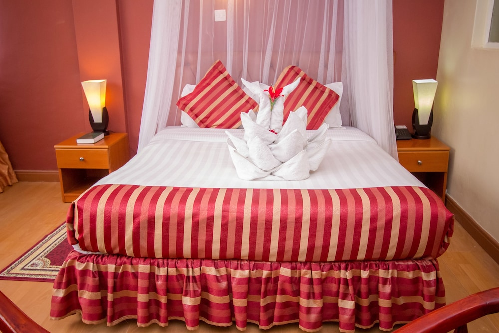DELUXE, DOUBLE BED