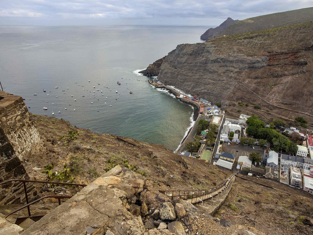 Mantis St Helena 37/48