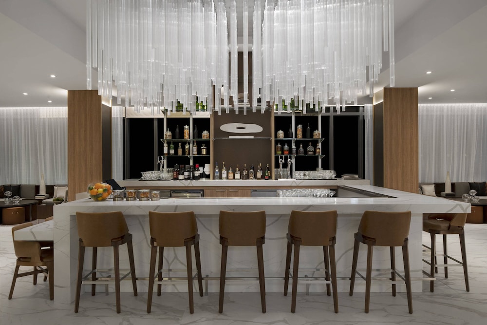AC Hotel by Marriott Fort Lauderdale Sawgrass Mills/Sunrise 47/54