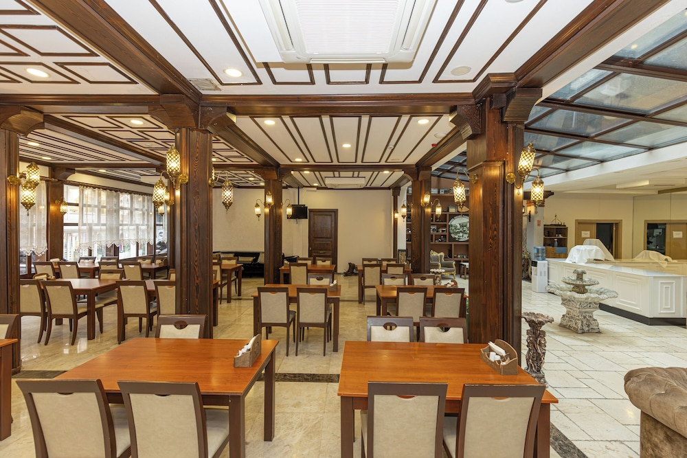 Bursa Grand Family Hotel 46/50