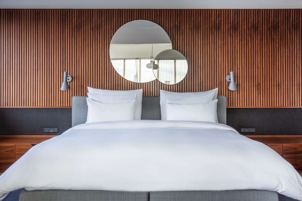 RADISSON COLLECTION ROYAL HOTEL, COPENHAGEN 15/72
