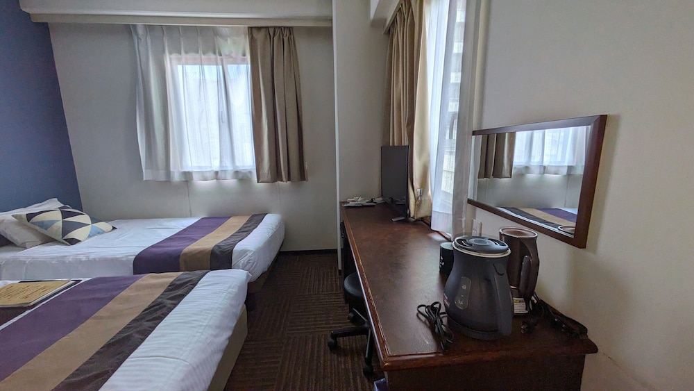 BASIC, TWIN BEDS