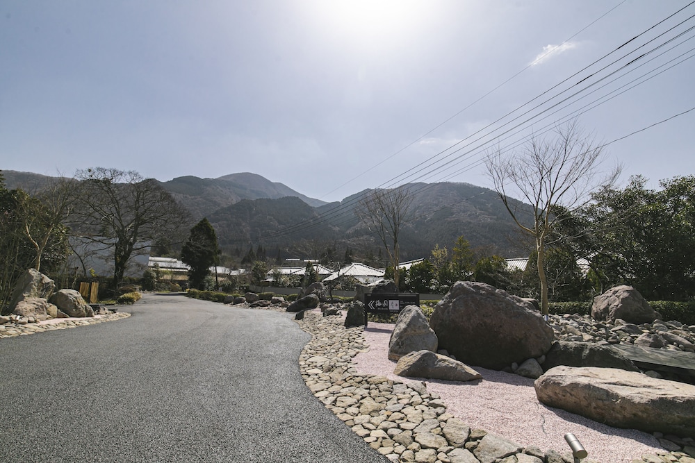 Yufuin Baien Garden Resort (ex Ryokan Baien) 46/47