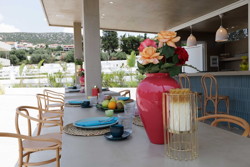 Maggana Residence 51/62