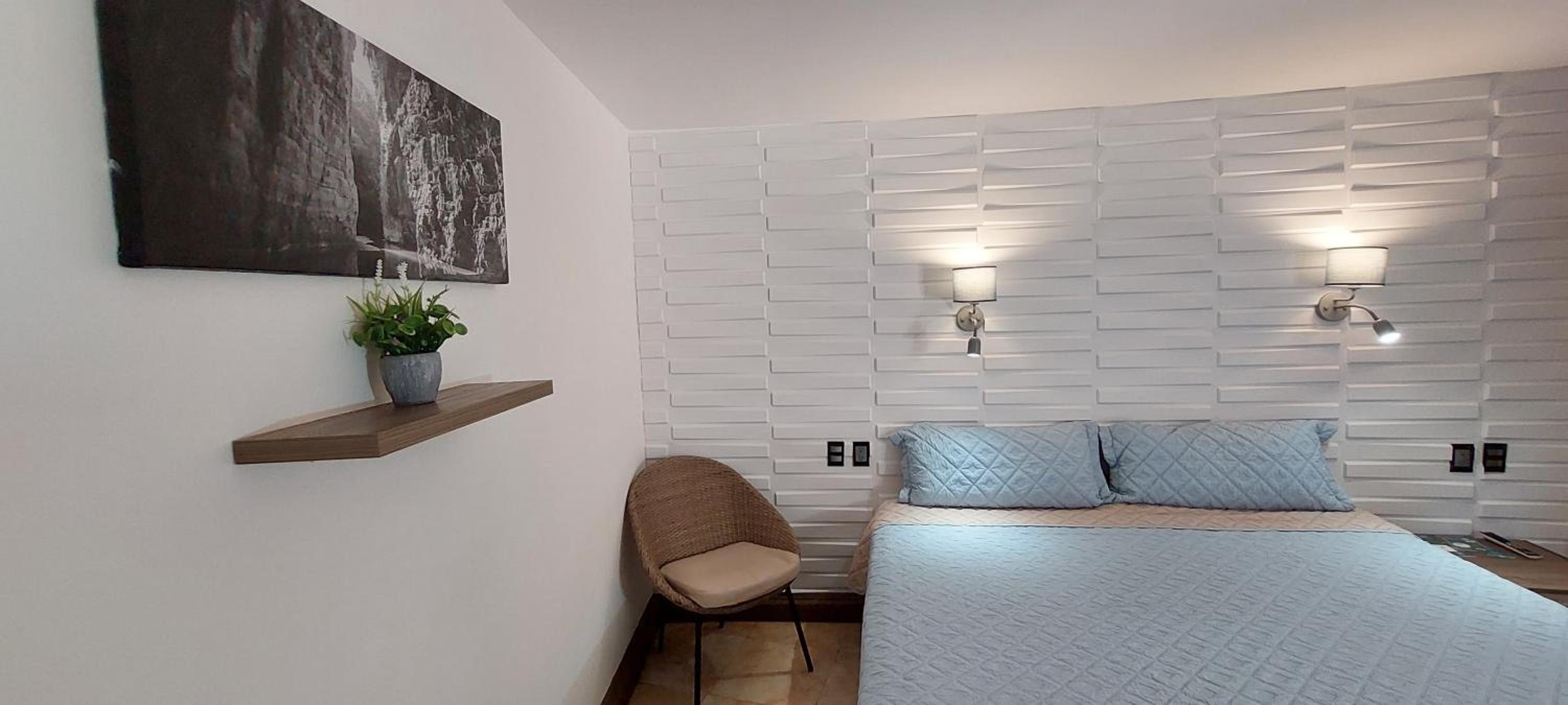 Room, King Bed 6/9