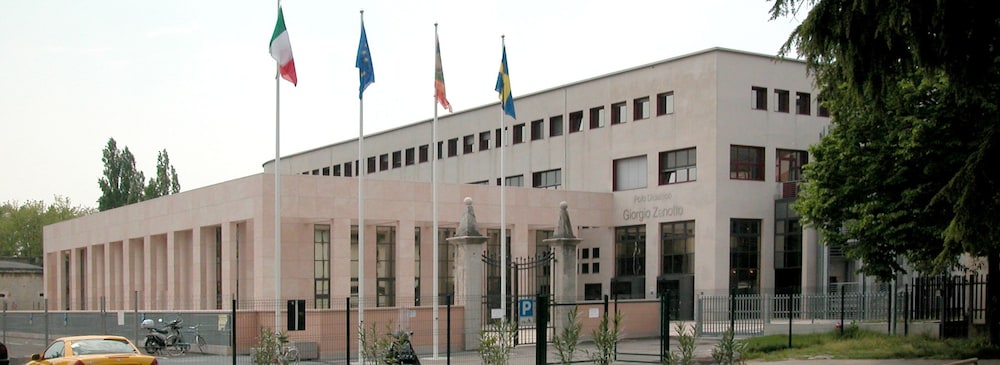 Giardino Giusti House and Court 2/50