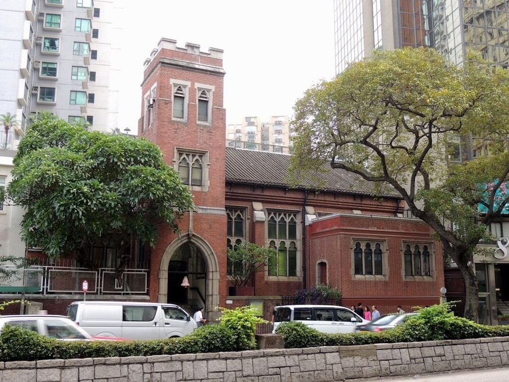 ALOHAS Hostel 2/37