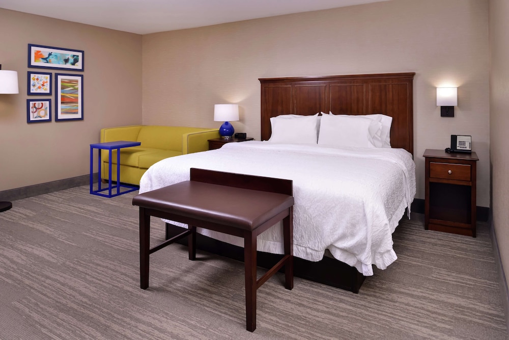 Hampton Inn Florence Midtown 17/45