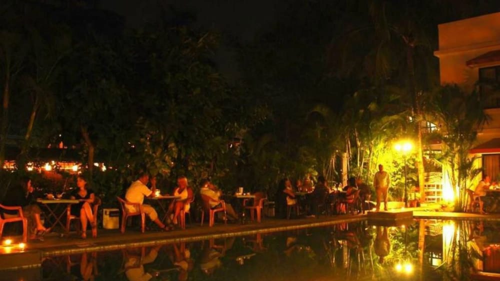Casablanca Beach Resort 20/28