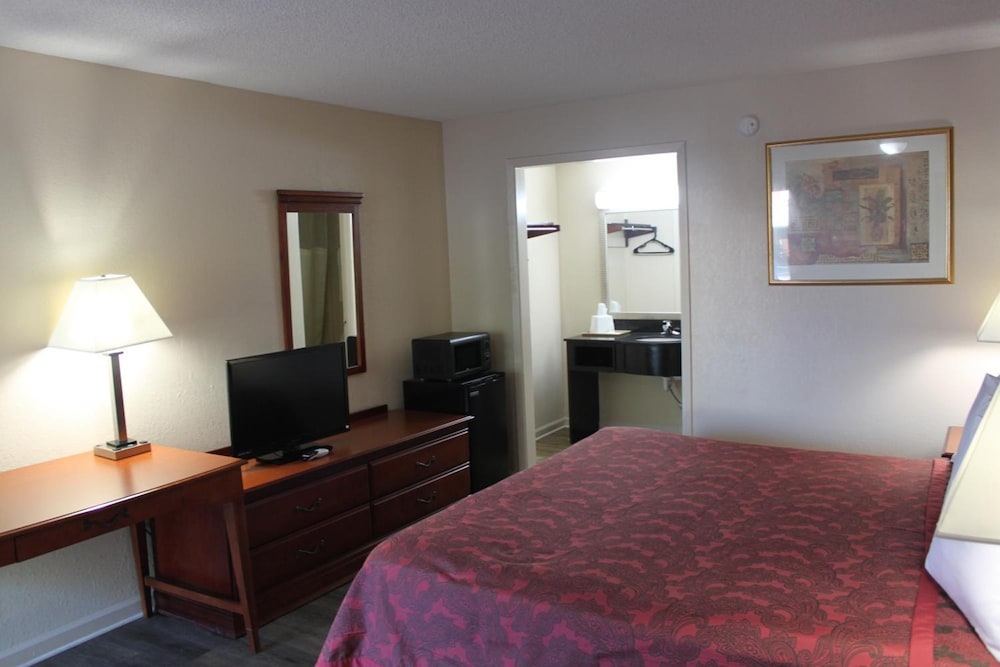 Travel Inn of Buford 32/54