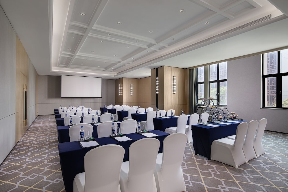 C&D Hotel Xiamen Xiang’an 67/82