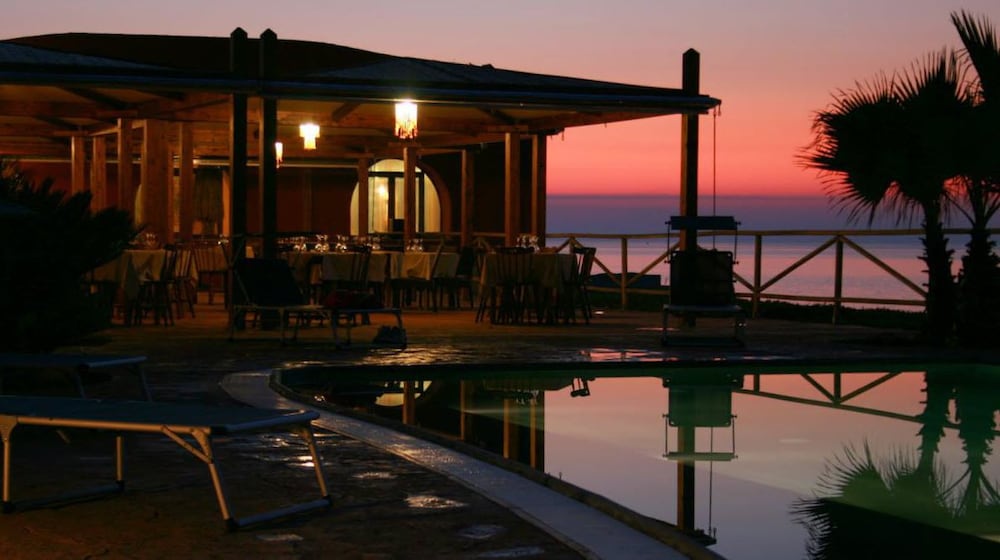 Bue Marino Hotel 34/39