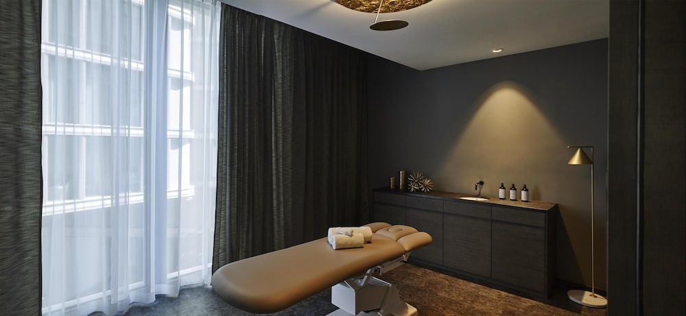 Andaz Vienna Am Belvedere -A Concept By Hyatt 25/50