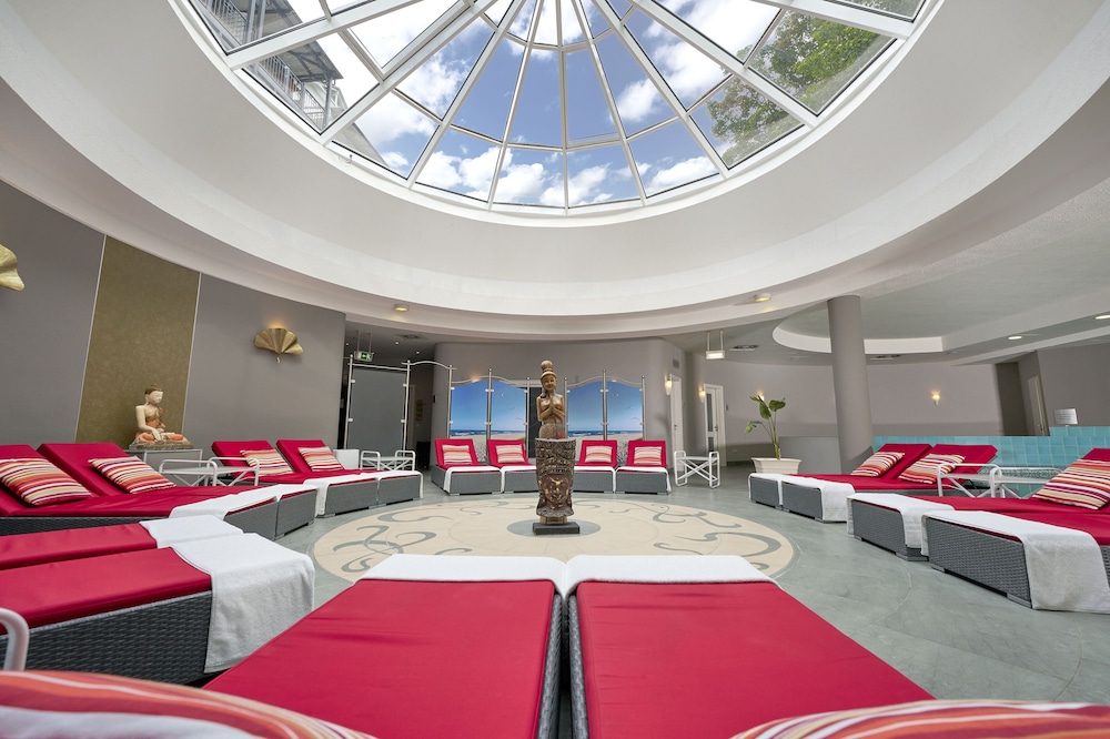 Grand Hotel Binz 30/42