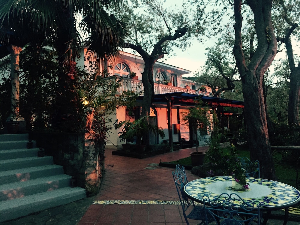 Villa Giovanna 40/49